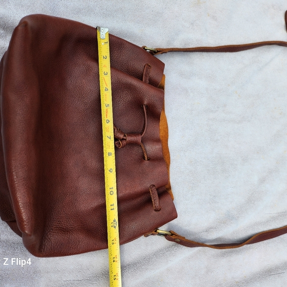 Portland Leather Brown Crossbody BUCKET Bag with Soft Silhouette, EUC - Picture 16 of 16
